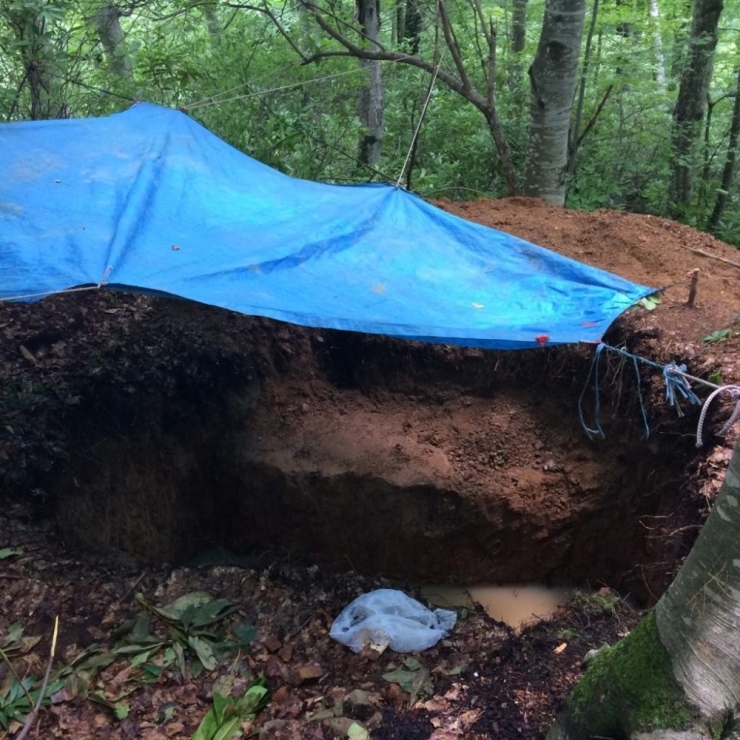 Zonguldak’da Definecilerin Kazısından 1500 Yıllık Mezar Çıktı