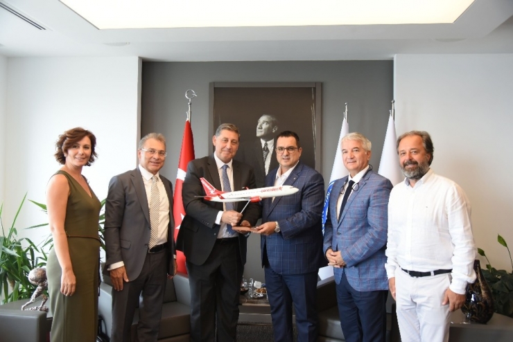 Corendon Havayolları’ndan İzto’ya Ziyaret