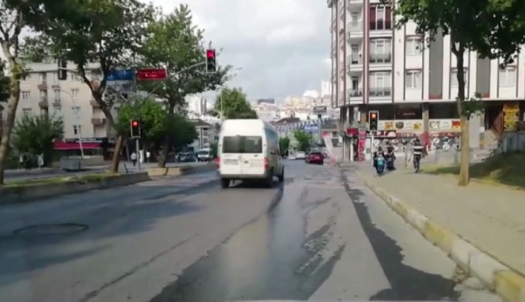 Yaya Öncelik Yılında, Kırmızı Işık İhlali Yapan Araçlar Kamerada