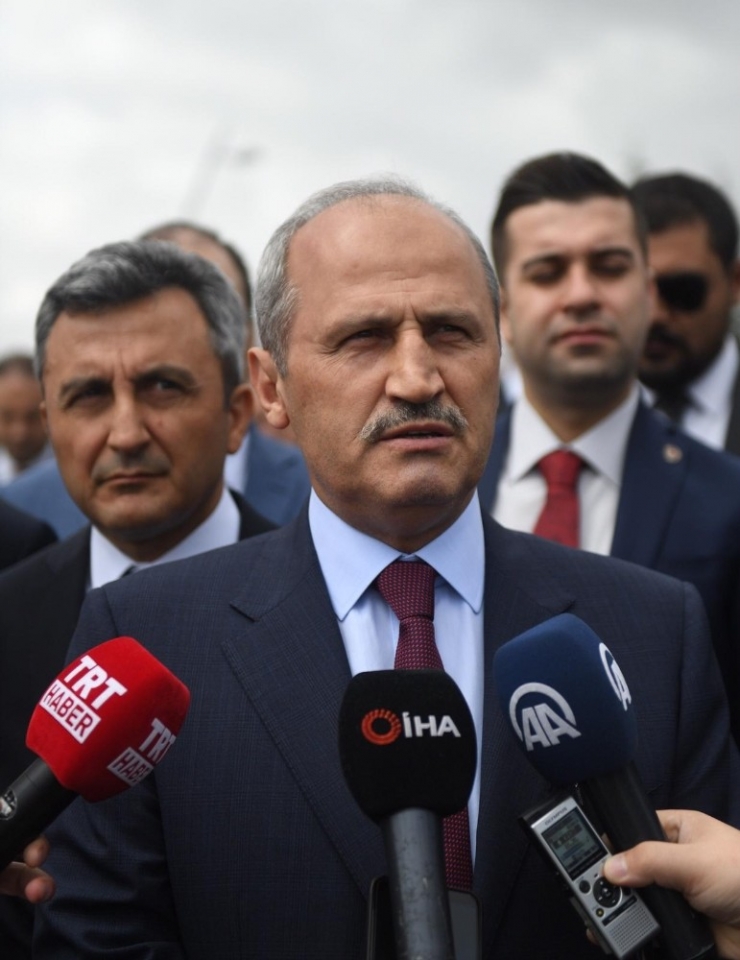 Bakan Turhan 15 Temmuz’da Saldırıya Uğrayan Türksat’taki Anma Programına Katıldı