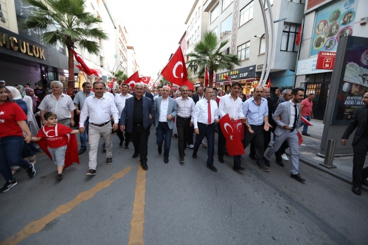 Çayırova’da 15 Temmuz’un Yıldönümü Binler Birlik Oldu