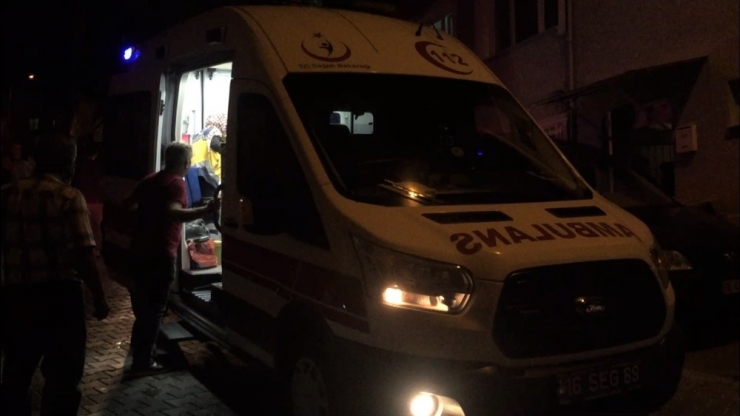 Bursa’da Evleri Yanan Aile Ölümden Döndü