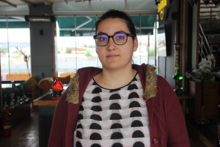 Hamile Kadın Ve Eşinin Darp Edilmesi Kameralara Yansıdı