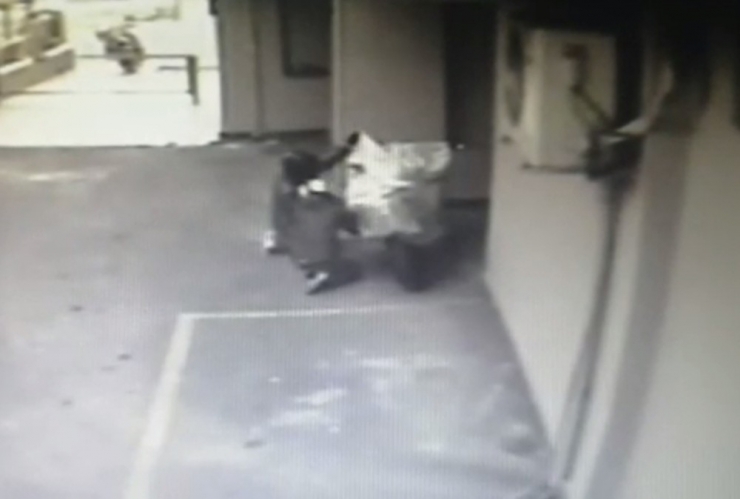 Kozyatağı’nda Motosiklet Hırsızlığı Kamerada