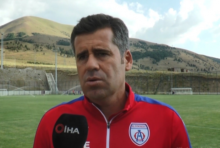 Hüseyin Eroğlu: “Oyuncularımızı Uluslararası Arenada Görmek Bizi Çok Fazla Mutlu Ediyor”