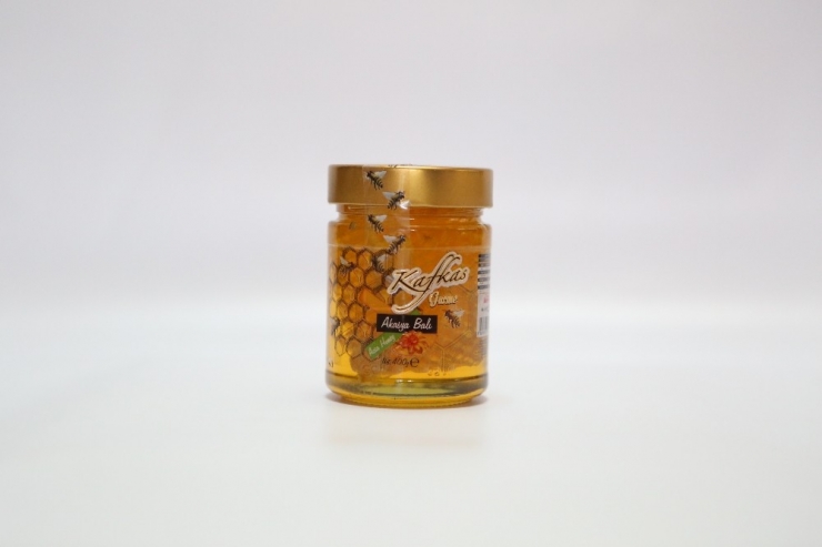 Kafkas Petekli Akasya Balı Satışa Sunuldu