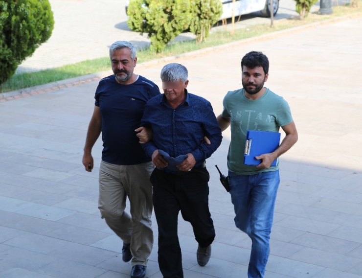 Küfürlü 15 Temmuz Paylaşımına Gözaltı