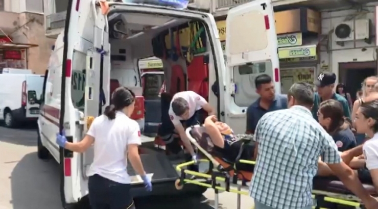 12 Yaşındaki Çocuğa Otomobil Çarptı