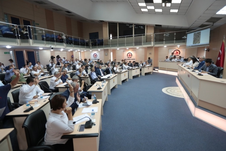 Denizli’de Liseli Öğrencilerin Eğitimine Tam Destek