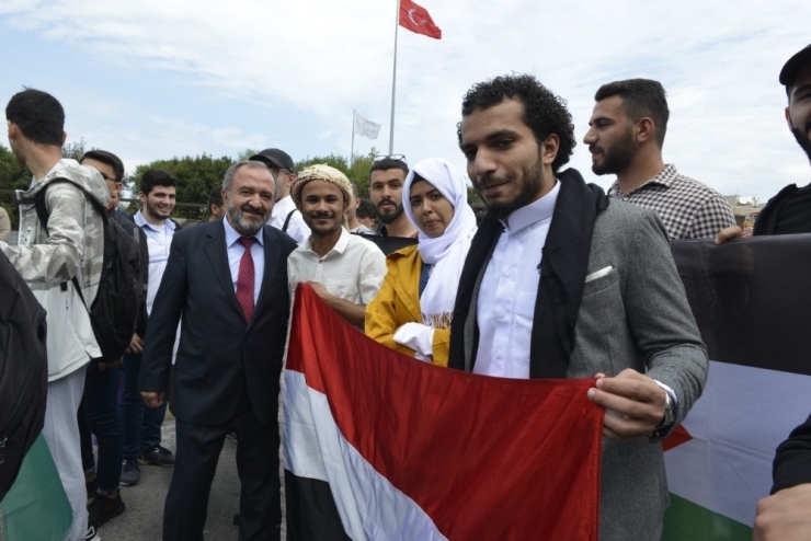 Zbeü’nün Uluslararası Öğrenci Kontenjanlarına Rekor Başvuru
