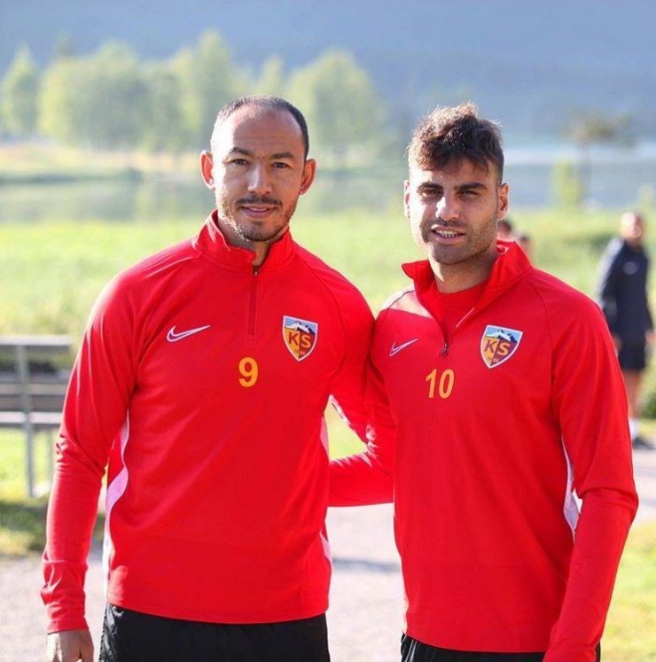 Deniz Türüç, Avusturya Kampında Güç Depoluyor