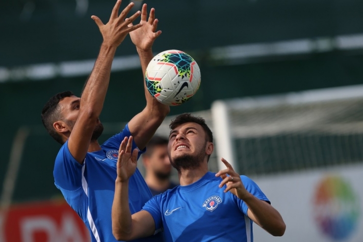 Kasımpaşa Hazırlıklarını Sürdürdü