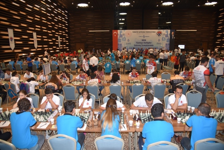 Türkiye Kulüpler Satranç Şampiyonası Finalleri Başladı