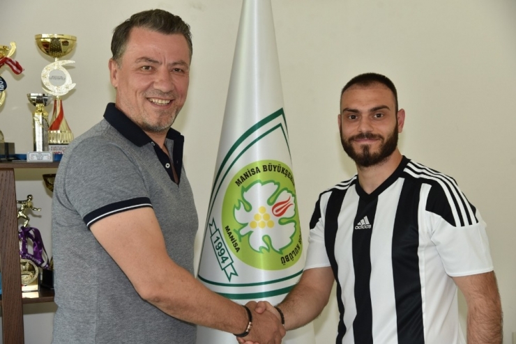 Manisa Bbsk, Zahit Fındık’ı Renklerine Bağladı