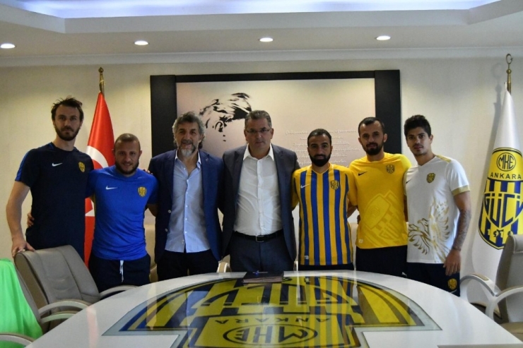 Mke Ankaragücü’nde İç Transferler Devam Ediyor