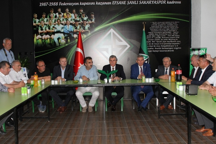 Başkan Yüce, "Sakaryaspor İçin Hep Birlikte Olacağız"