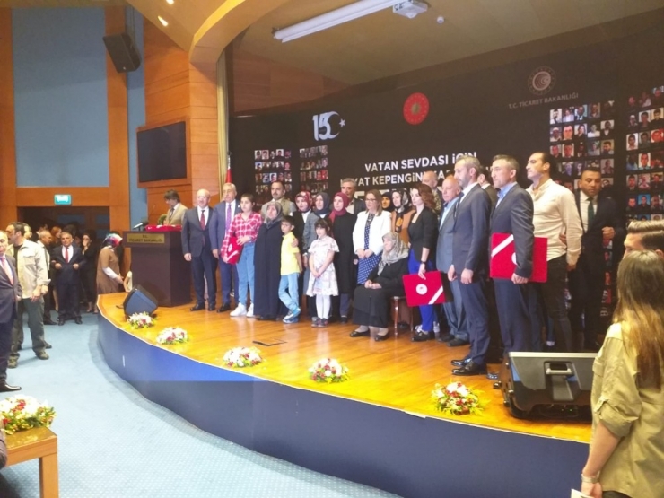 Bakan Pekcan Şehit Esnafların Yakınlarıyla Buluştu