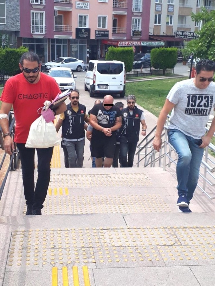 Edremit’te Uyuşturucu Operasyonu