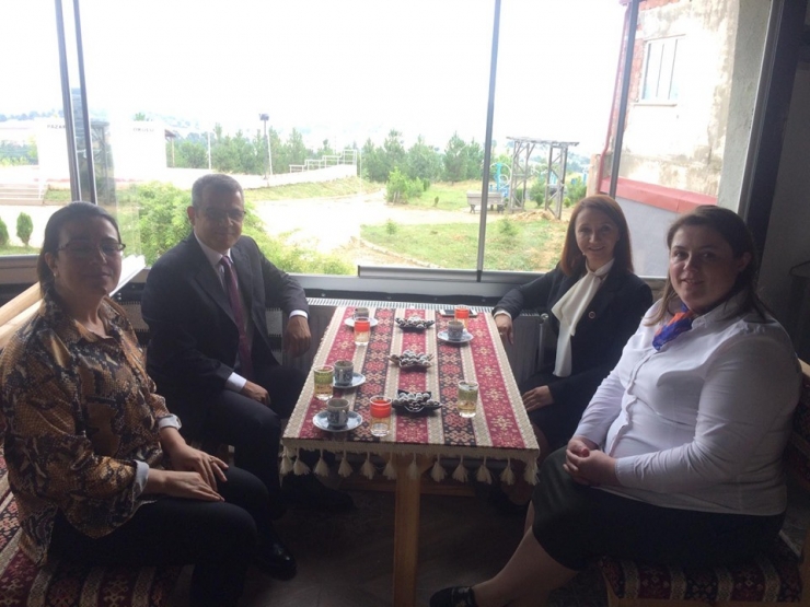 Başkan Tekin Meslek Yüksek Okulunu Ziyaret Etti