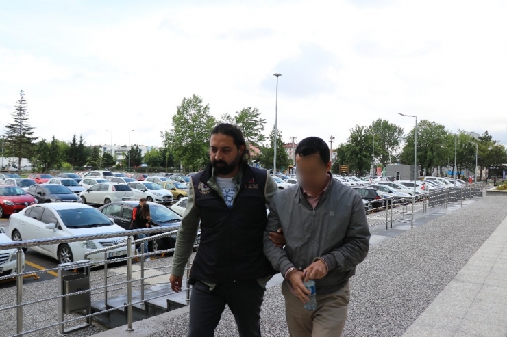 Bolu’da, Fetö Operasyonu: 2 Gözaltı