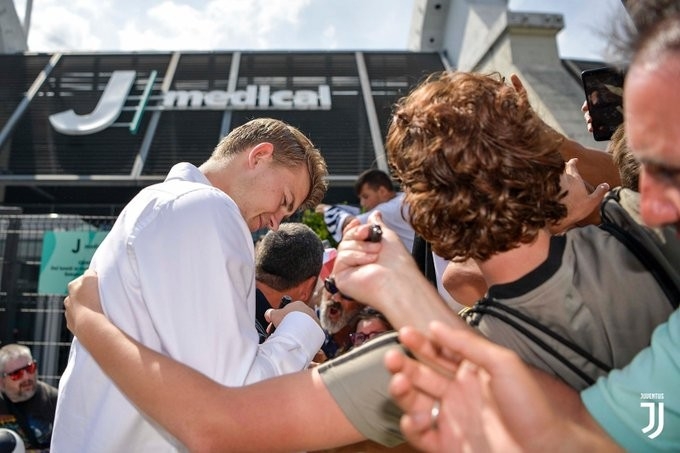 Matthijs De Ligt Resmen Juventus’ta