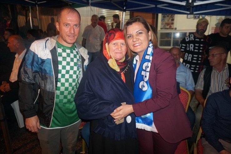 Başkan Hürriyet, Şampiyonluk Coşkusuna Ortak Oldu