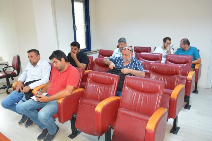 İzmit’te Asfalt Yama İhalesi Yapıldı