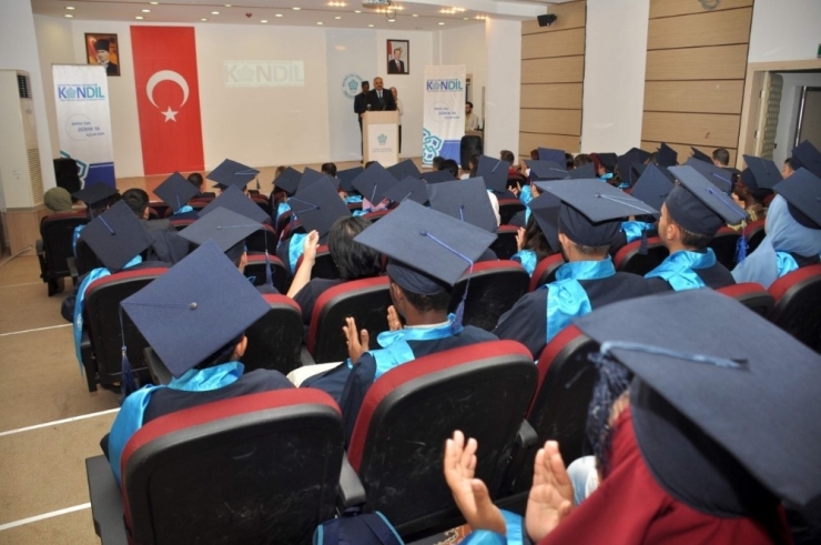 Neü Kondil Öğrencileri Mezuniyet Heyecanı Yaşadı