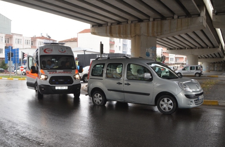 Bafra’da Trafik Kazası: 1 Yaralı