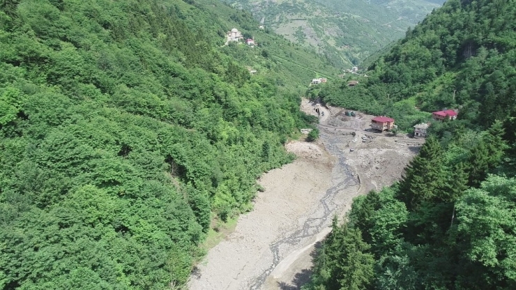 Çamlıktepe’de Yaşanan Selin Üzerinden 1 Ay Geçti Ama...