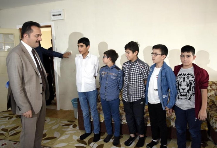 Vali Şentürk’ten Kur’an Kursu Ziyareti