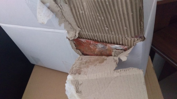 Hediyelik Eşya Kolisinde Zehir Çıktı