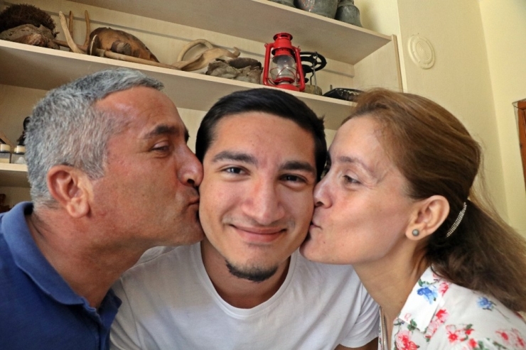 Yks Türkiye Birincisi: “Şöyle Bir Bakayım Dedim, Böyle Oldu”