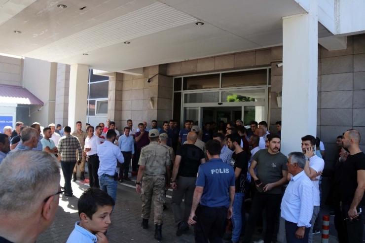 Makam Aracına Roketli Saldırı Düzenlenen Binbaşı Şehit Düştü