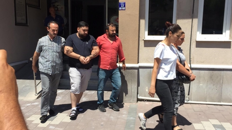 Çanakkale’de Hırsızlık Suçundan 4 Şüpheli Yakalandı