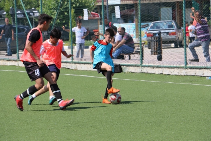 Manisa Bbsk’de Seçmeler Başladı