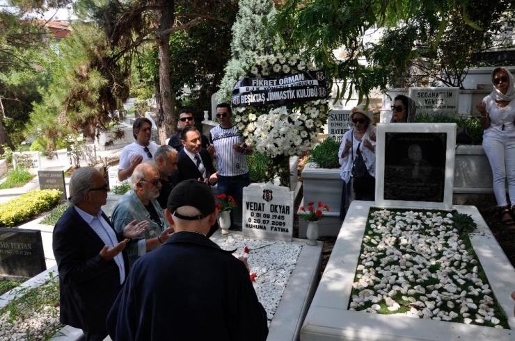 Vedat Okyar Kabri Başında Anıldı