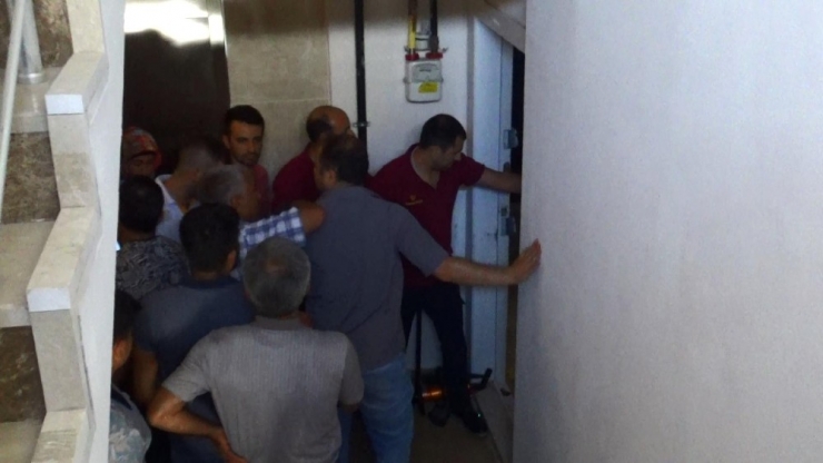 Diyarbakır’da Evde Alkol Alıp Sızan Şahıs, Ekipler Hareketlendirdi