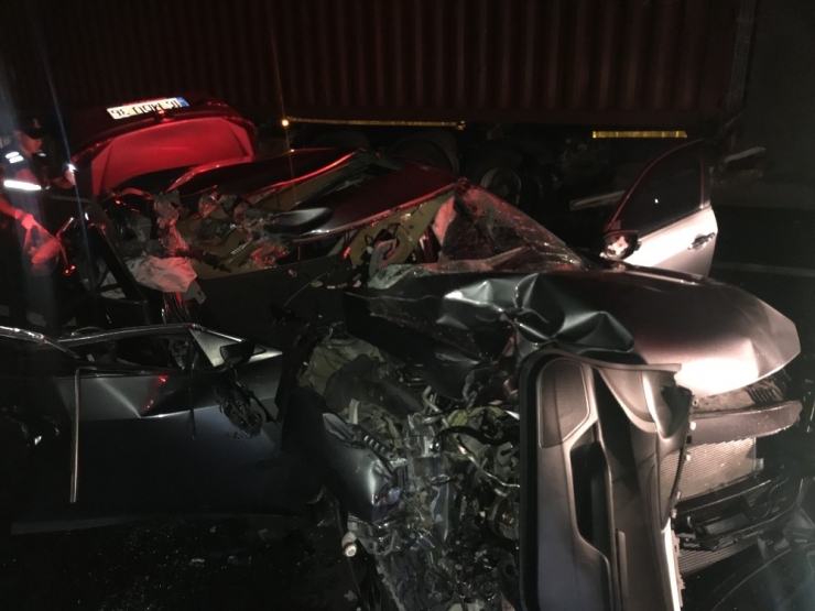 Otoyolda Feci Kaza: 2 Ölü