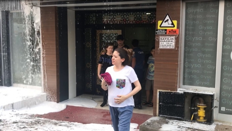 Klima Patladı, Ortalık Savaş Alanına Döndü