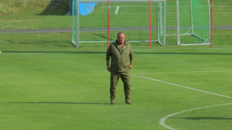 Galatasaray’da Hazırlıklar Sürüyor