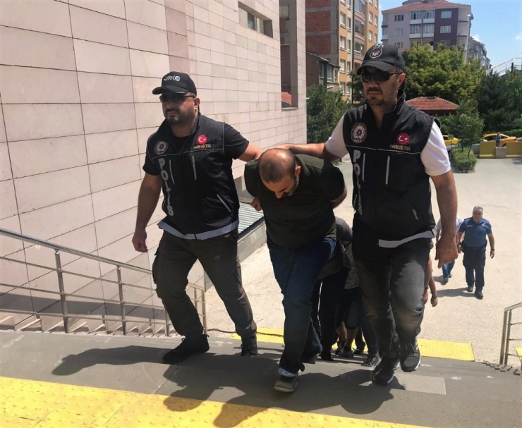 Zehir Tacirleri Adliyeye Sevk Edildi