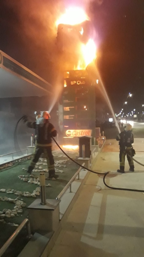 Akaryakıt İstasyonun Da Faciadan Dönüldü