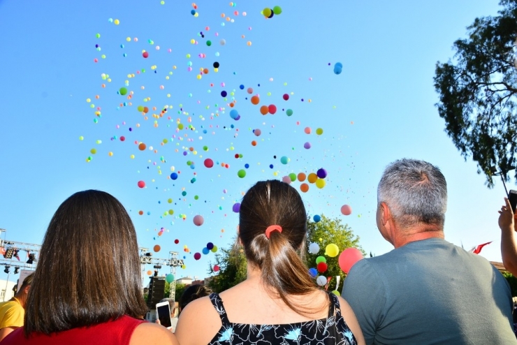 Manavgat’ta Sevgi Dostluk Ve Barışa 5 Bin Balon