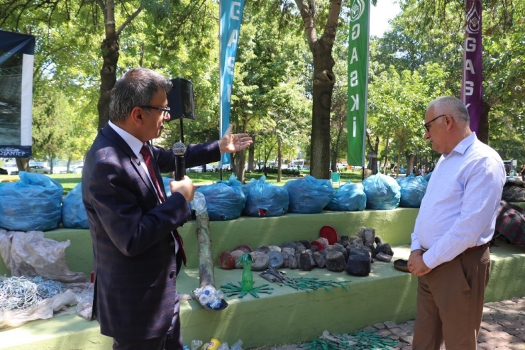 Dereden Patlamamış El Bombası Çıktı