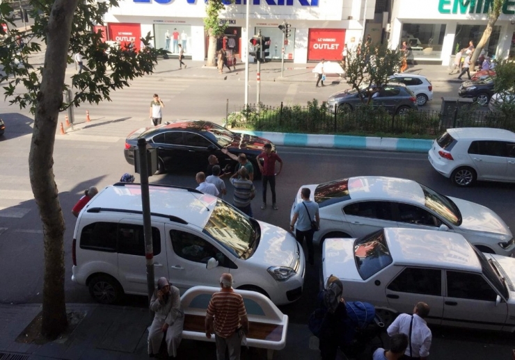 Kahramanmaraş’ta Yaya Otomobile Çarptı İddiası