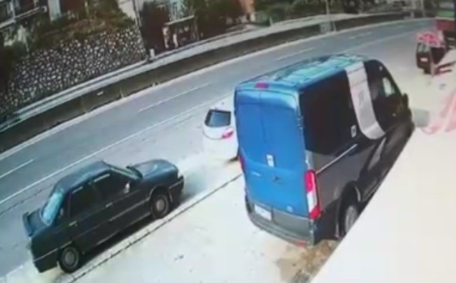 1’i Ağır 2 Kişinin Yaralandığı Kazanın Görüntüleri Ortaya Çıktı