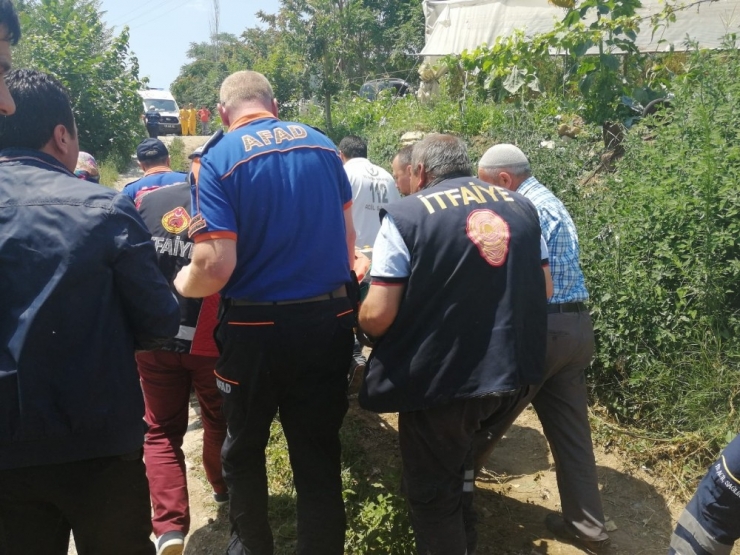 Boş Sulama Havuzuna Düşen Adam Yaralandı