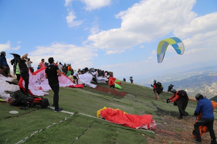 Türkiye Yamaç Paraşütü Mesafe Şampiyonası Denizli’de Yapılacak