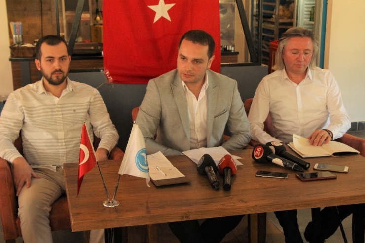 Ülkü Ocakları’ndan Tanışma Toplantısı